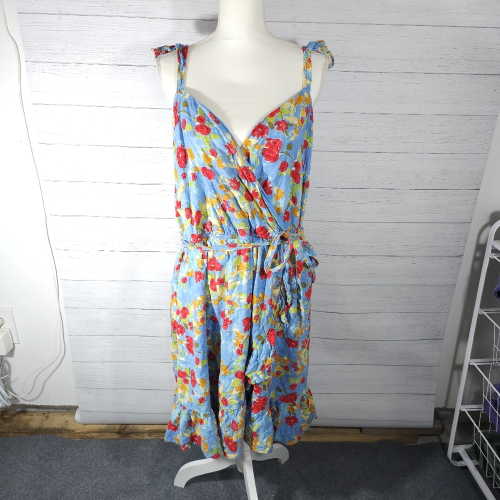 Lauren Conrad 1X Floral Dress